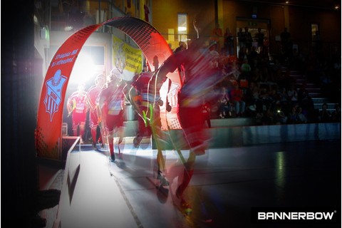 bannerbow mainoskaari